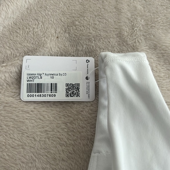 Lululemon Asymmetrical Bra C/D - Size 10, White - Picture 3 of 4